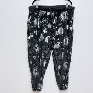 Disney’s Nightmare Before Christmas Metallic Velour Halloween Joggers Women’s 2X